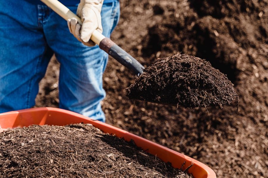 How to Empty a Composting Toilet | Waterless Composting Toilets NZ